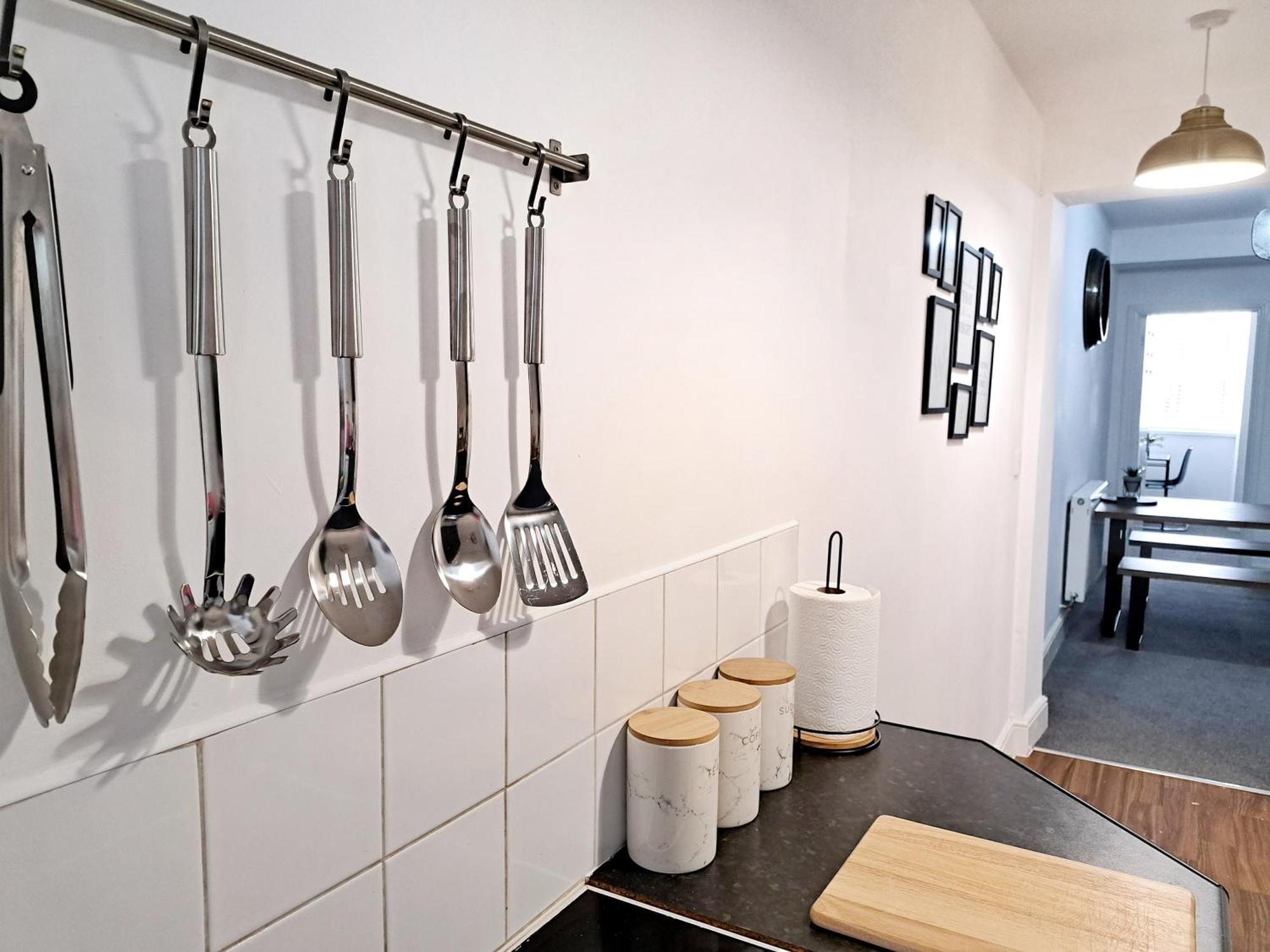 Stylish 2 Bed Apartment With Free Parking, Speed Wifi, Free Parking Colchester Dış mekan fotoğraf